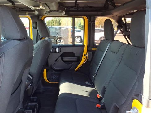 Used 2021 Jeep Wrangler Unlimited Sport image 9