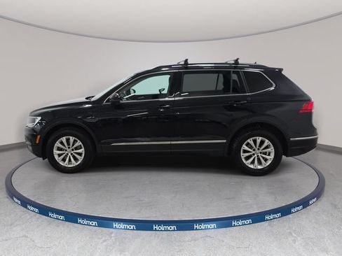 Used 2018 Volkswagen Tiguan SEL FWD image 9