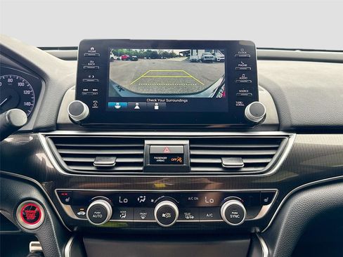 Used 2021 Honda Accord Sport Special Edition image 13