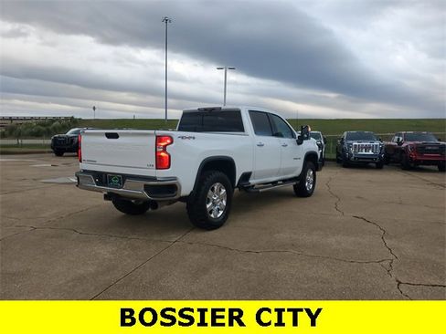 Certified 2020 Chevrolet Silverado 2500 LTZ w/ LTZ Premium Package image 7