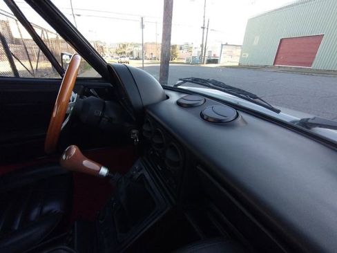 Used 1986 Alfa Romeo Spider Veloce image 3