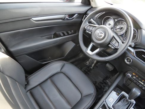 Used 2021 MAZDA CX-5 Touring image 9