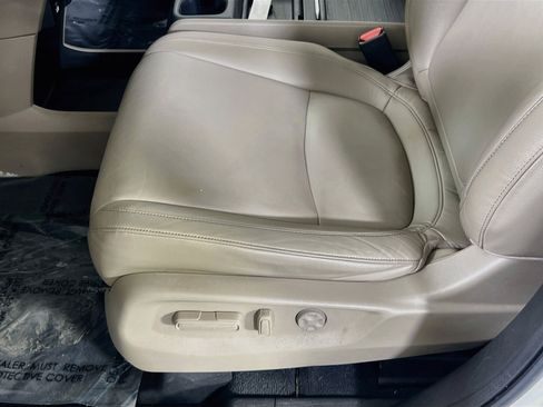 Used 2023 Honda Odyssey Touring image 19