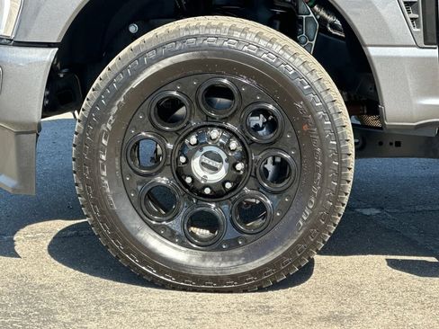 Certified 2025 Ford F250 Lariat w/ Lariat Ultimate Package AWD/4WD image 24