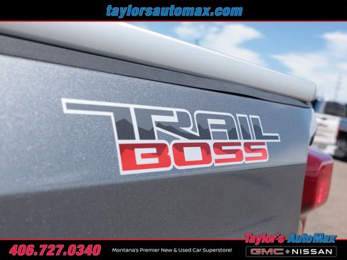 Used 2020 Chevrolet Silverado 1500 LT Trail Boss AWD/4WD image 35