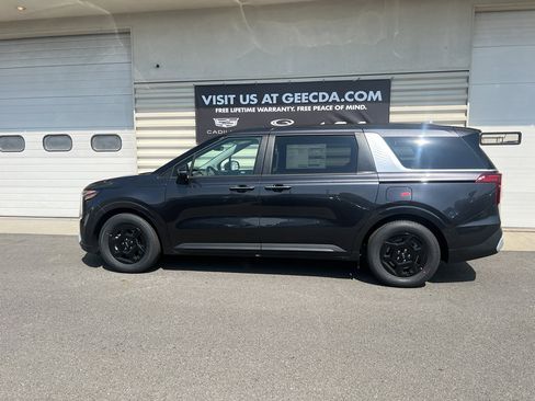 New 2026 Kia Carnival image 6