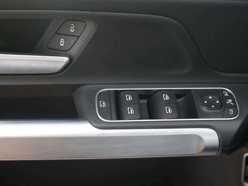 Certified 2022 Mercedes-Benz GLB 250 GLB 250 w/ Premium Package Lite image 38