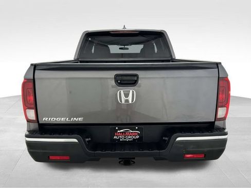 Used 2019 Honda Ridgeline RT image 3