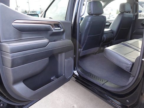 Used 2024 Chevrolet Silverado 1500 LT AWD/4WD image 21