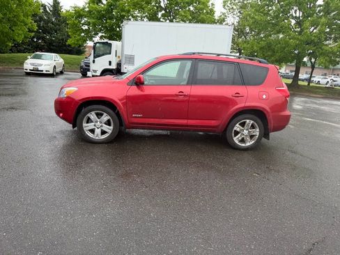 Used 2007 Toyota RAV4 Sport AWD/4WD image 4