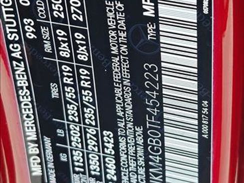 Used 2026 Mercedes-Benz GLC 300 image 23