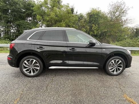 Used 2022 Audi Q5 2.0T Premium w/ Convenience Package AWD/4WD image 8