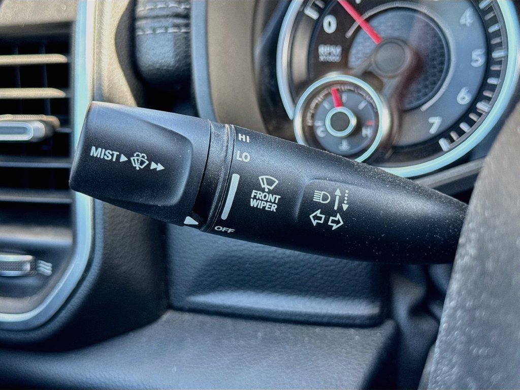 Used 2020 RAM 1500 Laramie AWD/4WD image 19
