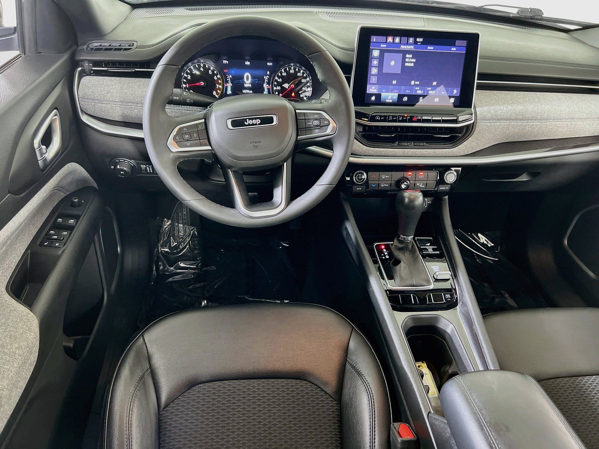 Used 2023 Jeep Compass Latitude AWD/4WD image 20