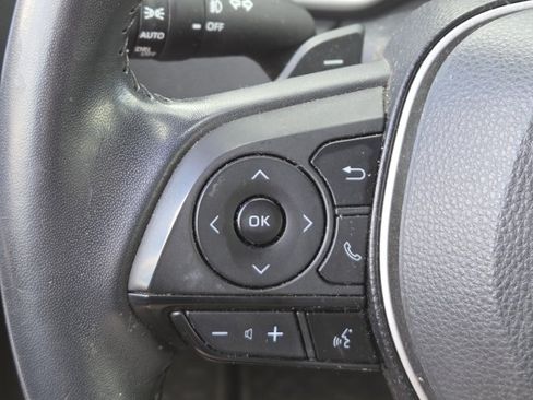 Used 2019 Toyota Corolla XSE FWD image 19