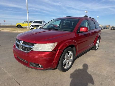 Used 2010 Dodge Journey SXT w/ Premium Convenience Group image 3