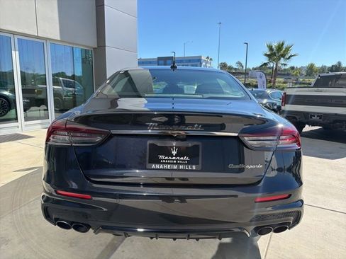 Certified 2022 Maserati Quattroporte GT image 7