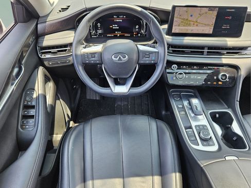Used 2023 INFINITI QX60 Sensory w/ Vision Package AWD/4WD image 12