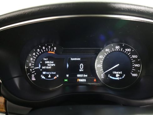 Used 2018 Lincoln MKC Select w/ Select Plus Package image 46