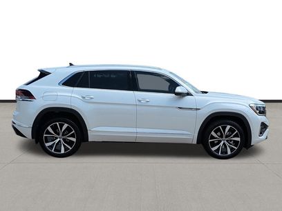 New 2026 Volkswagen Atlas Cross Sport SEL Premium R-Line