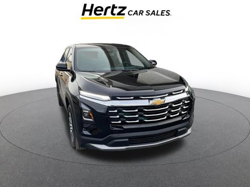 Used 2025 Chevrolet Equinox LT image 1