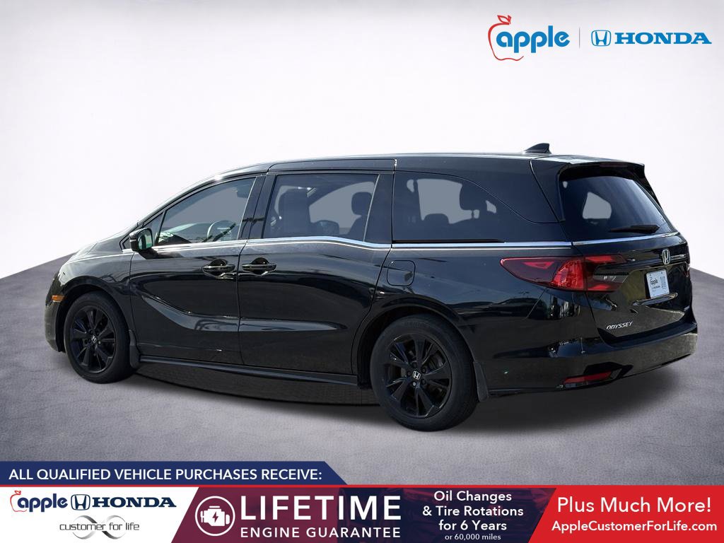 Used 2024 Honda Odyssey Sport image 4