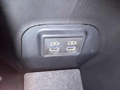 Used 2022 Toyota RAV4 XLE image 28