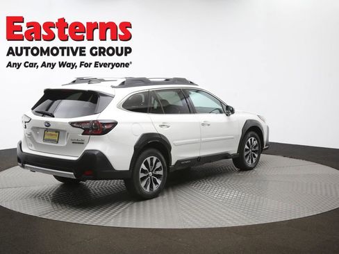 Used 2023 Subaru Outback Touring XT AWD/4WD image 42