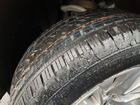 Used 2023 Chevrolet Suburban Premier image 37