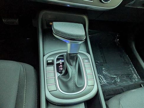 New 2026 Hyundai Kona SE image 15