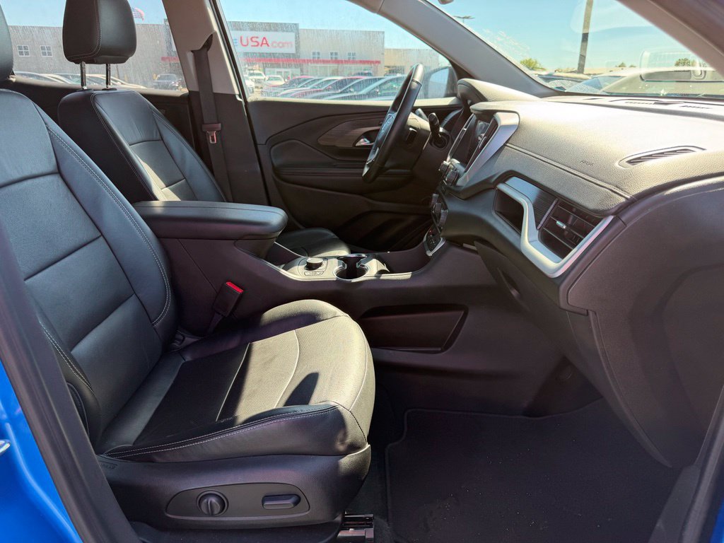 Used 2024 GMC Terrain SLT FWD image 9