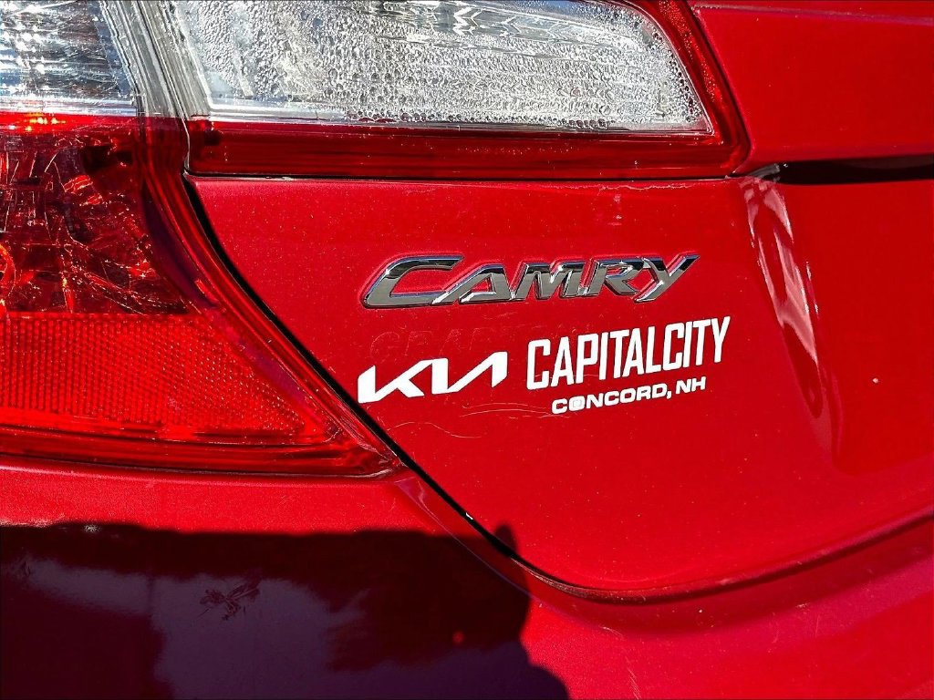 Used 2013 Toyota Camry LE FWD image 27