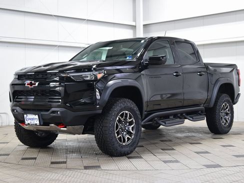 New 2026 Chevrolet Colorado ZR2 w/ Technology Package image 3