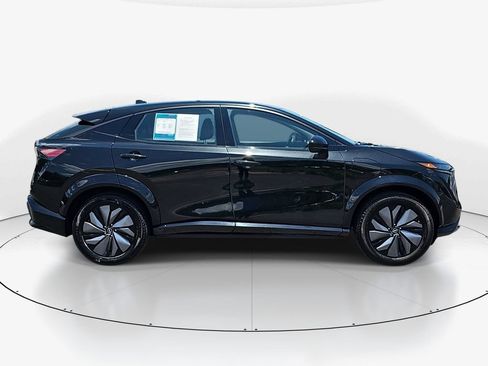 Used 2023 Nissan Ariya AWD image 5