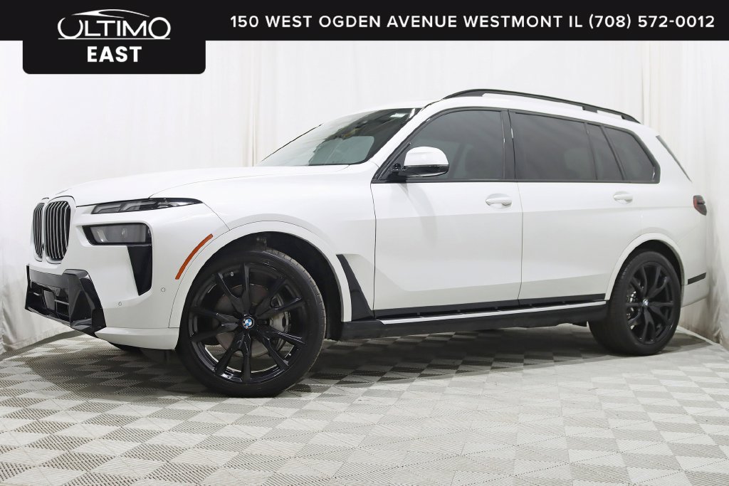 Used 2024 BMW X7 xDrive40i w/ M Sport Package AWD/4WD image 1