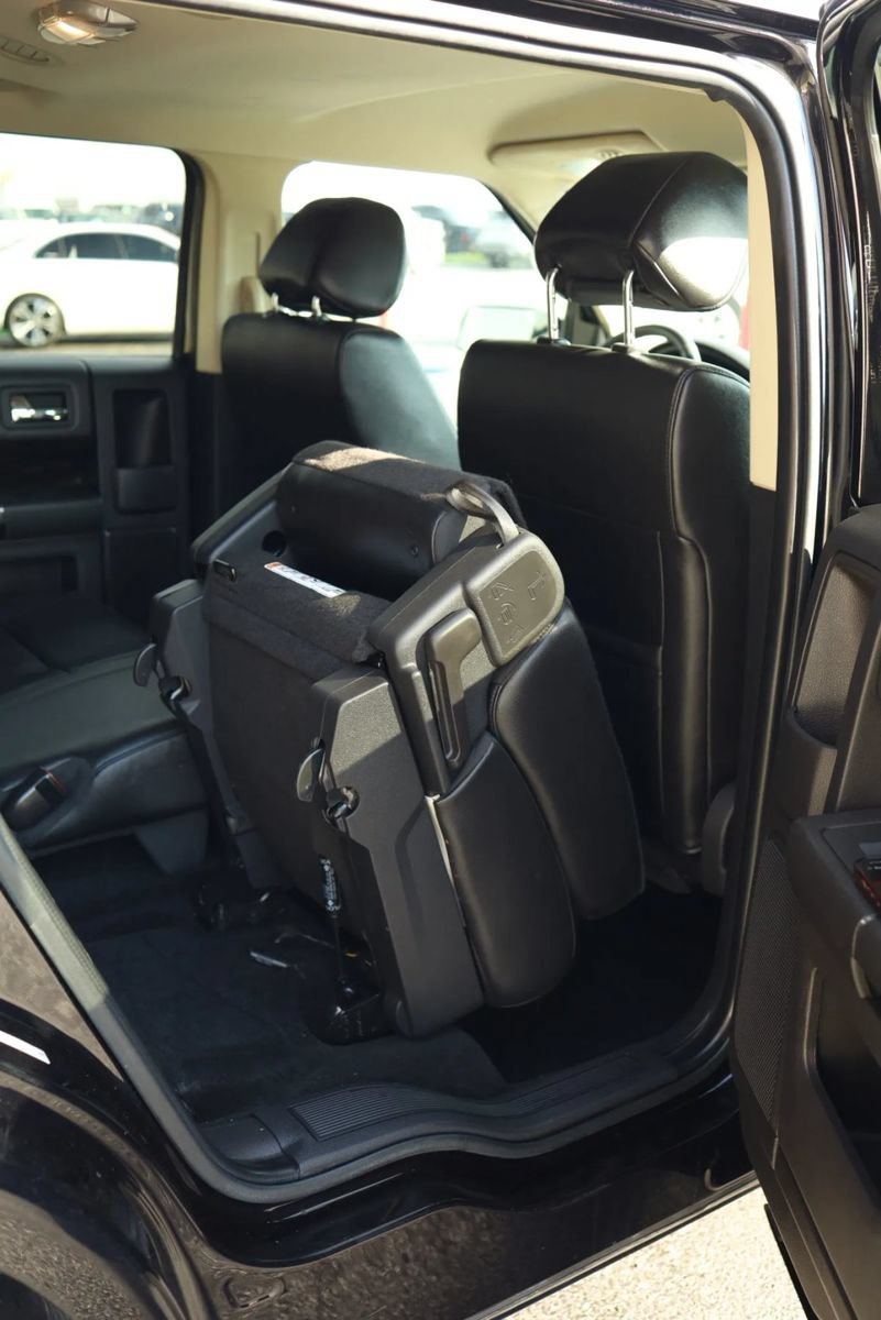 Used 2019 Ford Flex SEL w/ Equipment Group 202A AWD/4WD image 46