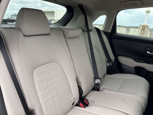 Used 2025 Honda HR-V LX image 25