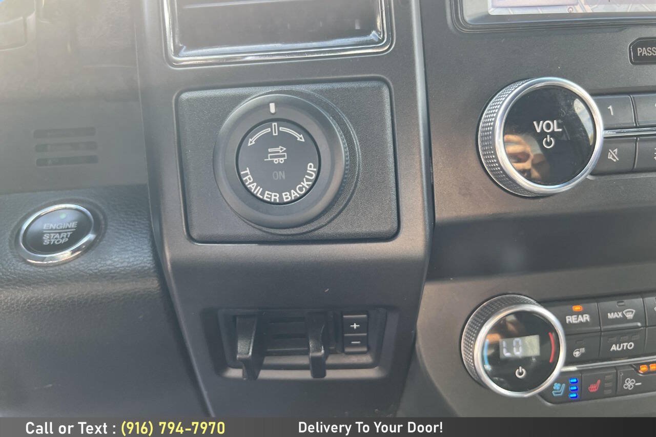 Used 2019 Ford Expedition Max Limited w/ Special Edition Package AWD/4WD image 22