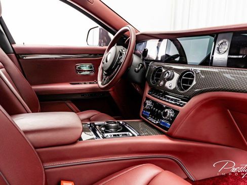 Used 2022 Rolls-Royce Ghost Black Badge image 44