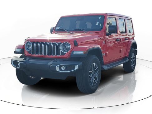 Used 2024 Jeep Wrangler Sahara image 3