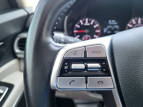Used 2020 Kia Telluride S FWD image 23