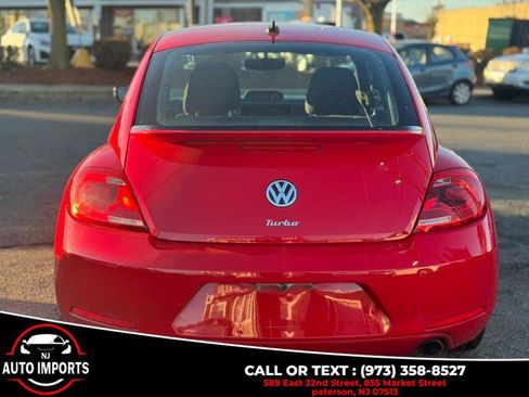 Used 2013 Volkswagen Beetle 2.0T image 6