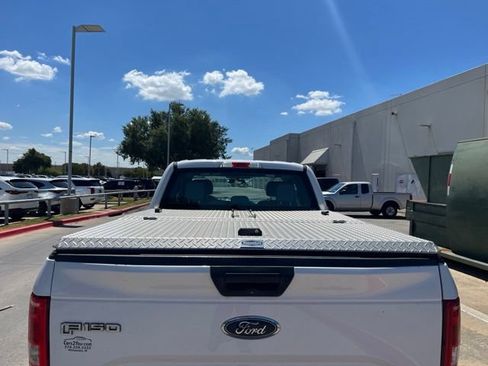 Used 2017 Ford F150 XL w/ Equipment Group 101A Mid RWD image 8