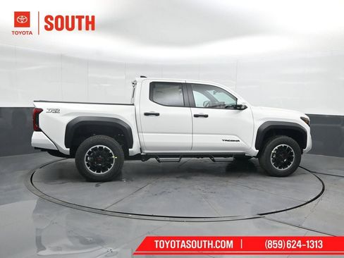 New 2026 Toyota Tacoma TRD Off-Road w/ TRD Off Road Premium Package image 3