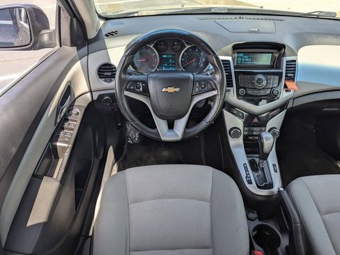 Used 2014 Chevrolet Cruze LT FWD image 26