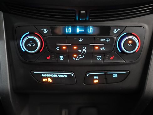 Used 2018 Ford Escape SEL w/ Ford Safe & Smart Package AWD/4WD image 21