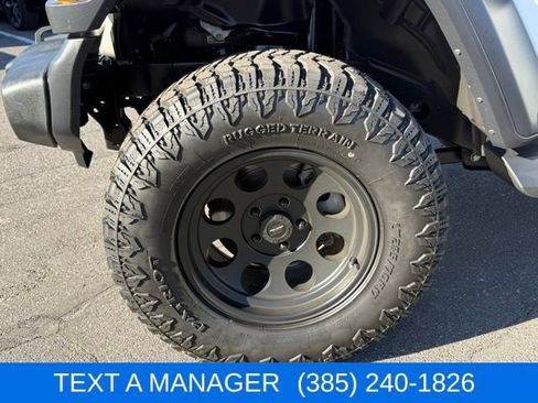 Used 2020 Jeep Wrangler Unlimited Sport image 11