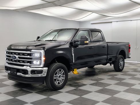 New 2026 Ford F350 Lariat AWD/4WD image 8