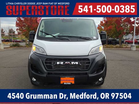 New 2026 RAM ProMaster 3500 w/ Premium Convenience Group FWD image 14
