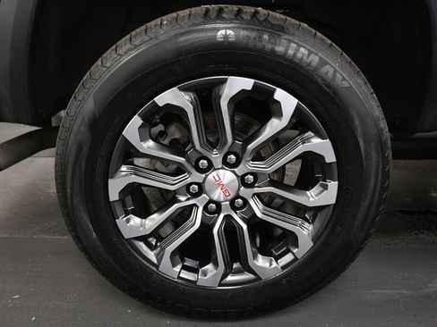 Used 2023 GMC Canyon Denali AWD/4WD image 31